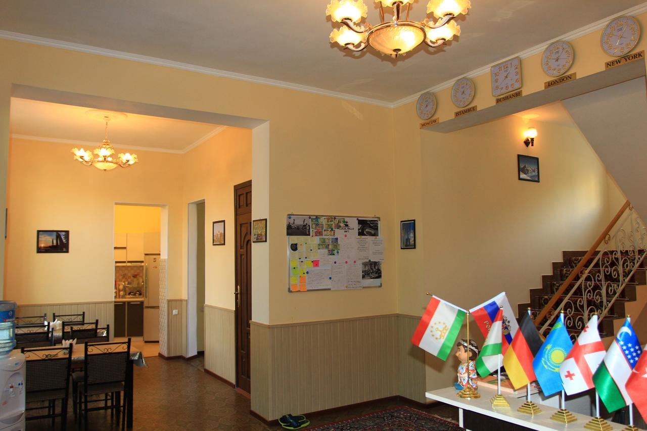 City Hostel Doesjanbe Buitenkant foto