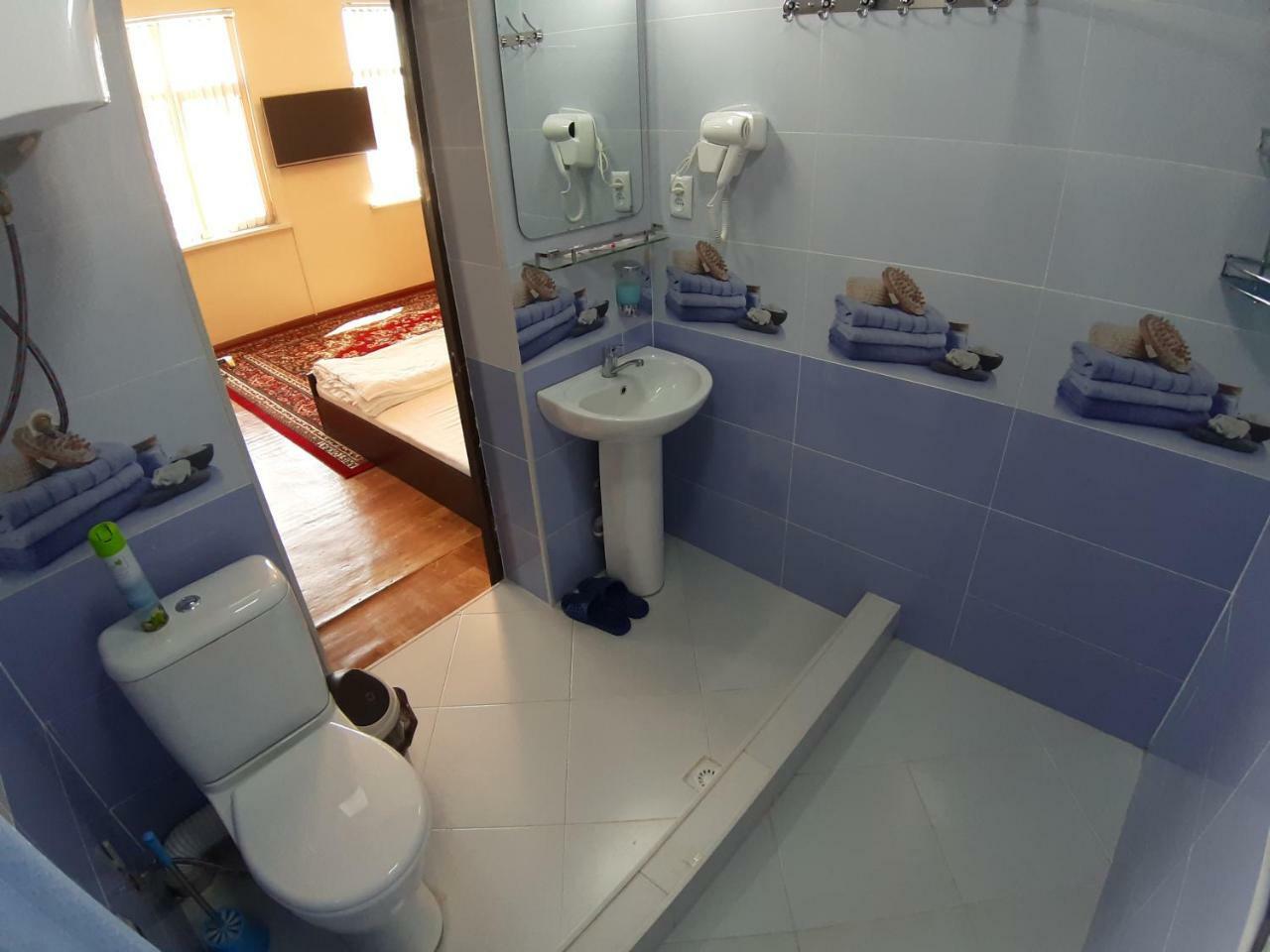 City Hostel Doesjanbe Kamer foto